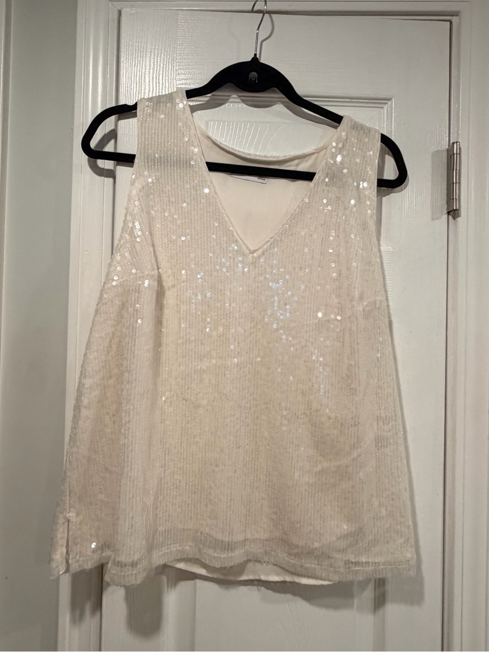 NWOT Nine West Size L Ivory Sequin Tank Top Sleeveless V Neck Party Evening